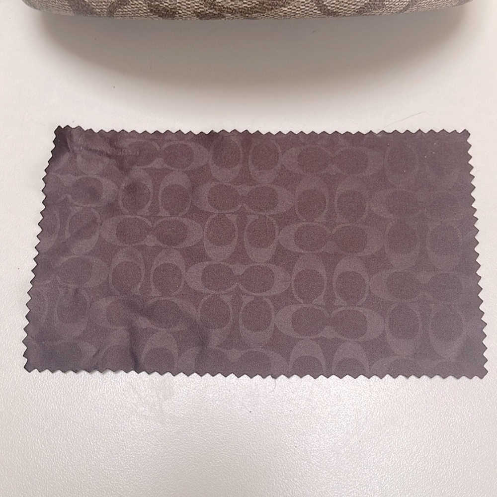 COACH Sunglasses Case + Cleaning Cloth in Signature C Print (no sunglasses) EUC - Picture 7 of 7
